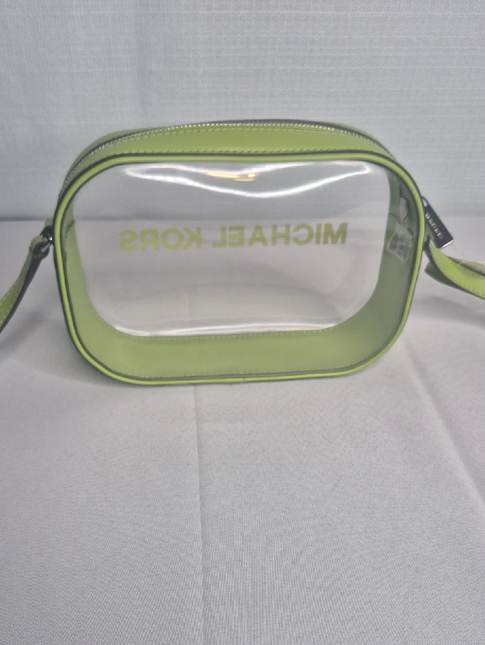 Michael Michael Kors Hey Set Travel Medium Oval Camera Crossbody NWT
